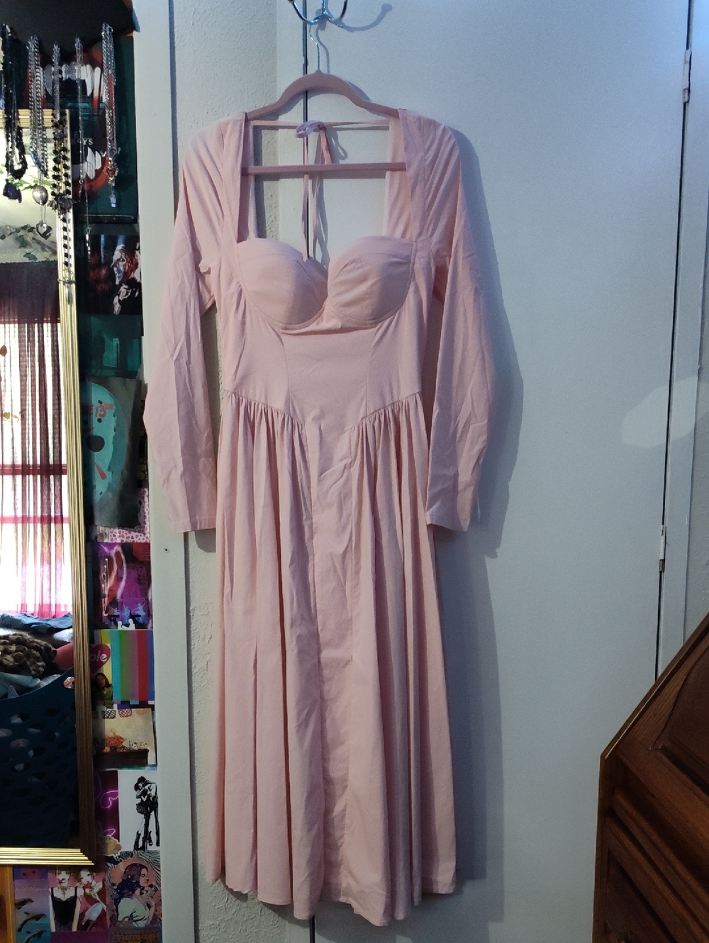 SHEIN Light Pink Long Sleeve Midi Dress with Sweetheart Bodice